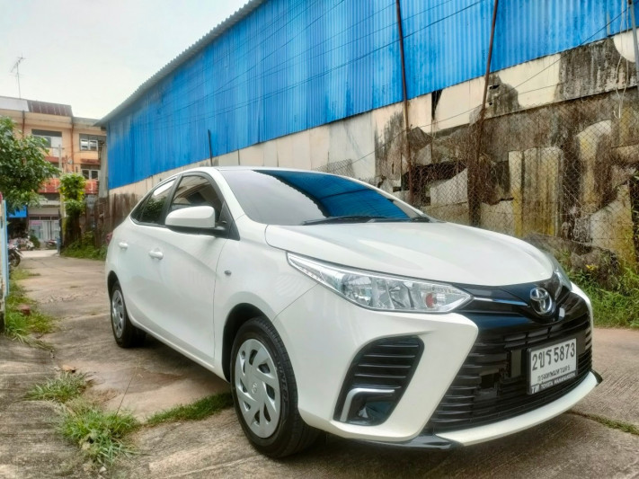 Toyota Yaris ATIV